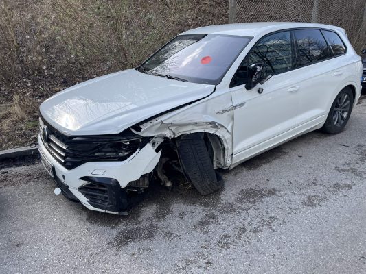 PKW Auto Unfall Gutachten Schadengutachten